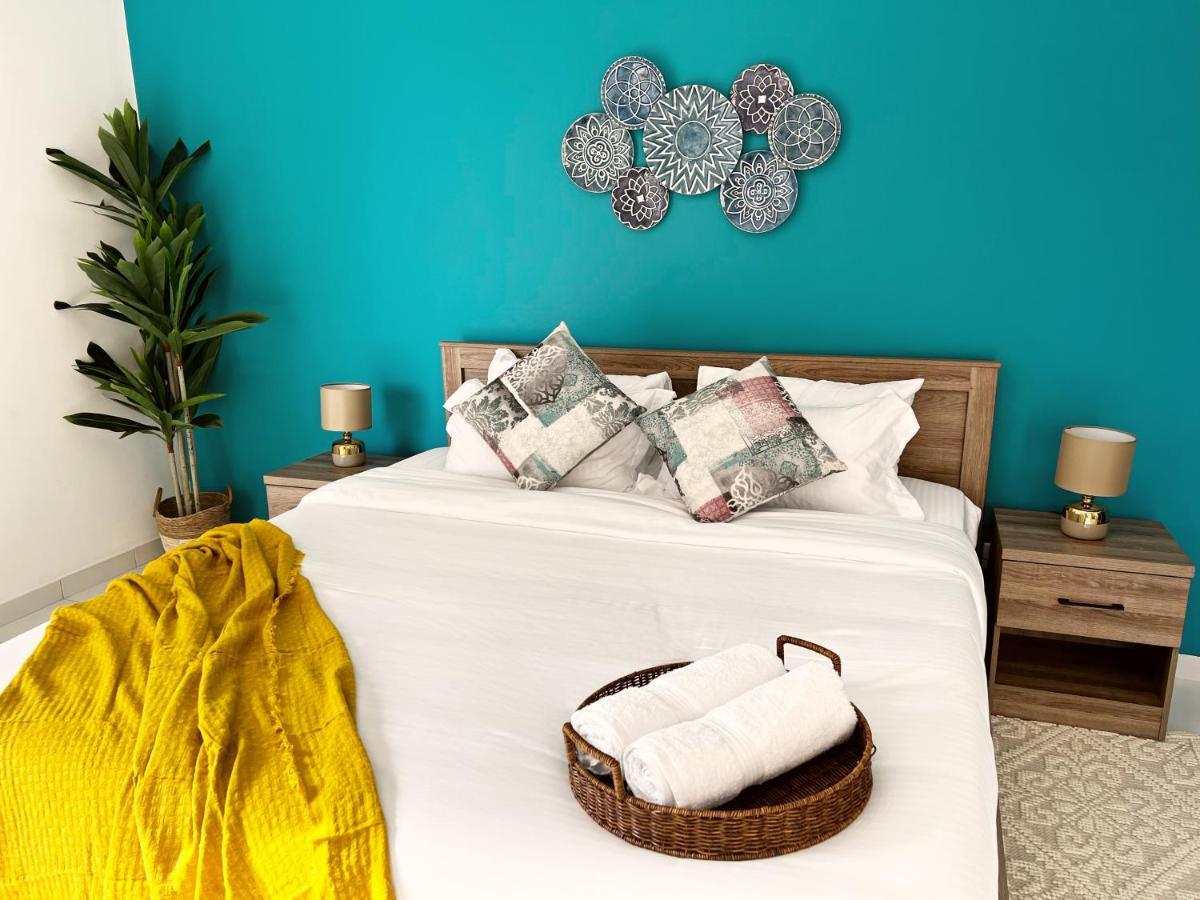 Newly Renovated Marina & Sea View Family Condo Dubaj Zewnętrze zdjęcie